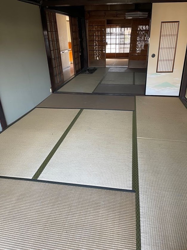 1F 浴室